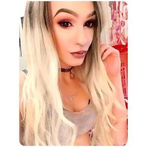 Meet your Posher, Jenna